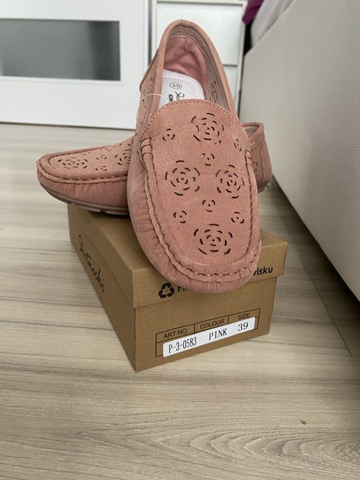 Mokasyny damskie ażurowe r. 38/39 Skotnicki nowe