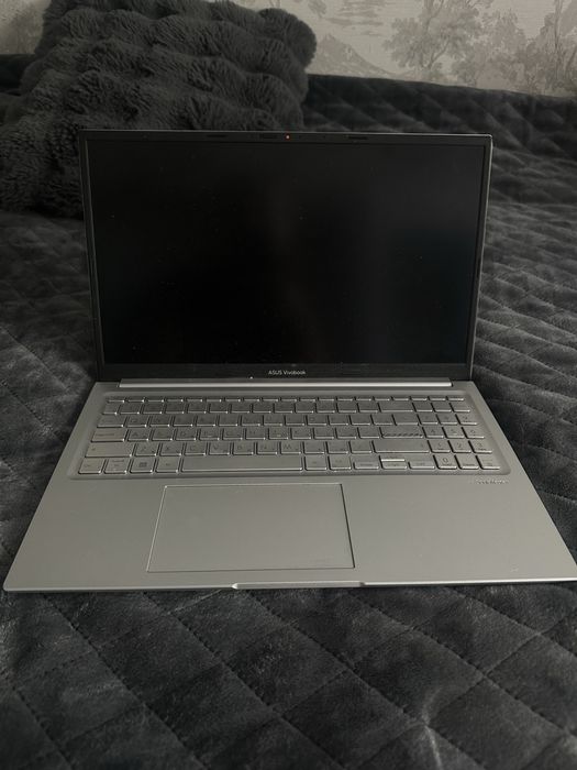 Asus Vivobook 15x m3504y 16/512 GB