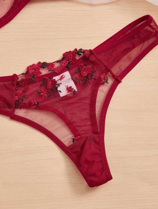 прозрачное эротический 