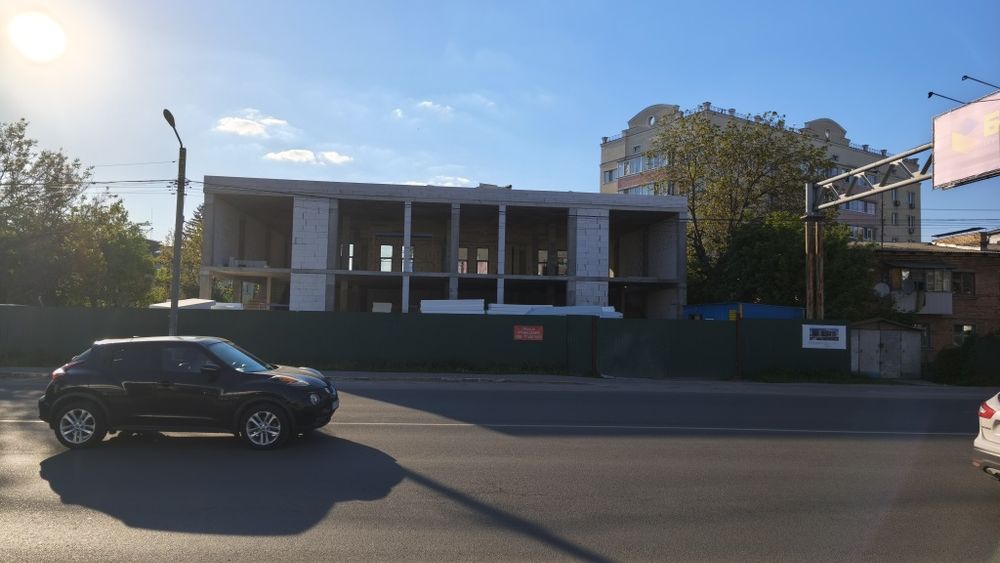 Оренда нового 2-поверхового ТК ,напроти ТРЦ Небо