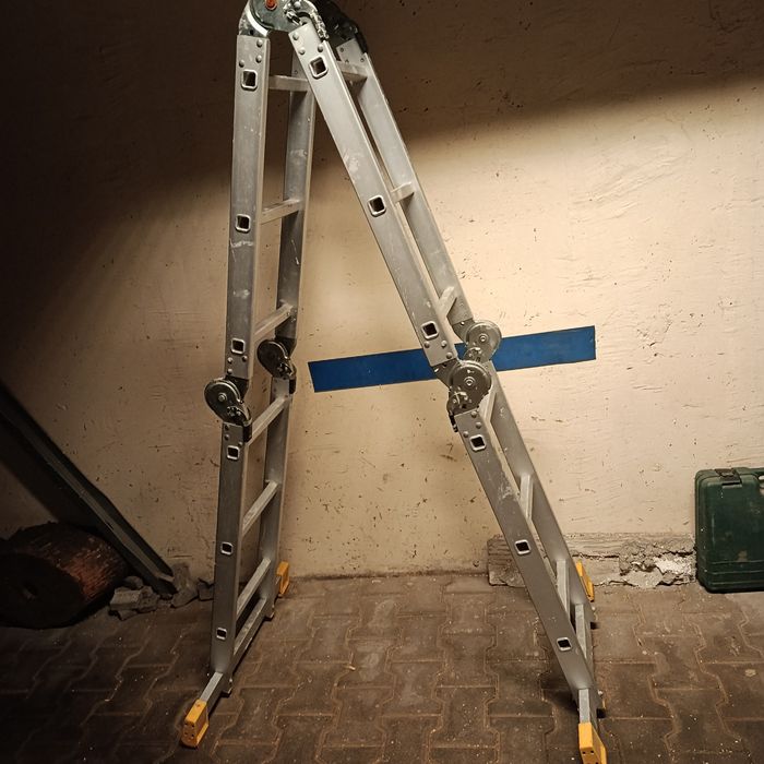 Solidna drabina aluminiowa składana