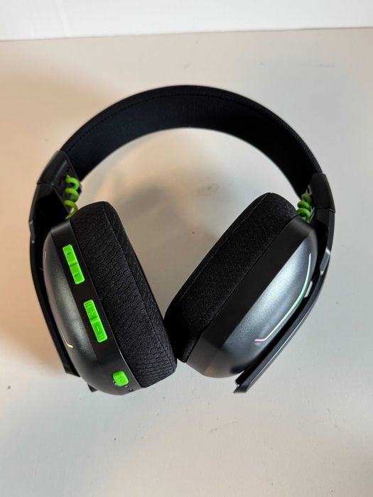 Weseary wg1 słuchawki gamingowe  bezprazewodowe 2.4GHz bluetooth led pc ps4