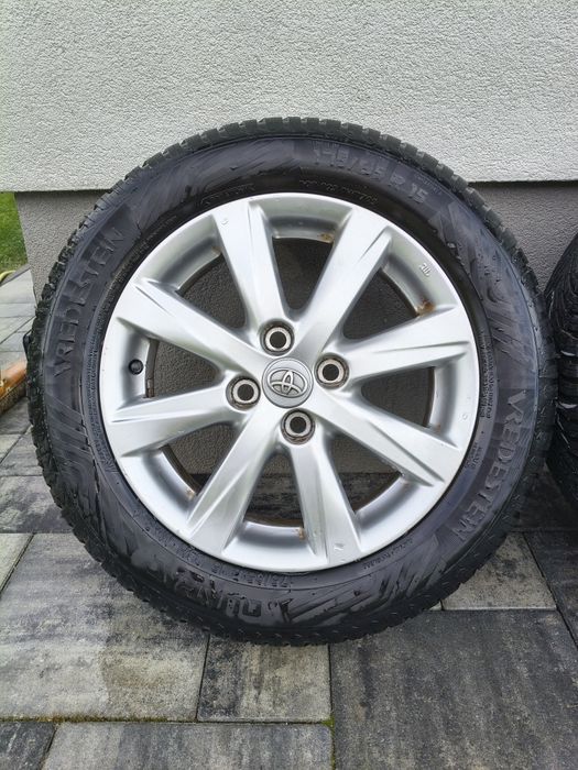 Felgi aluminiowe Toyota "15" - rezerwacja