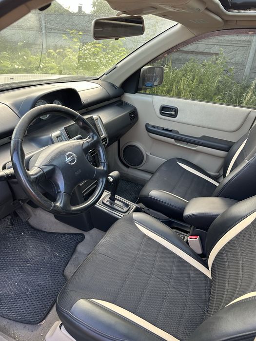 Nissan X-Trail T30 2.0 газ/бензин, автомат, 2004 р., після ДТП, на ходу