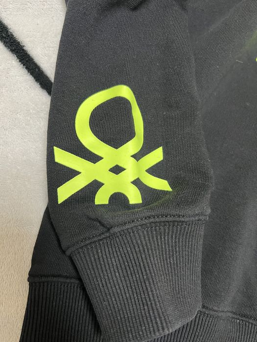 Продам худі на хлопчика 12-13 років