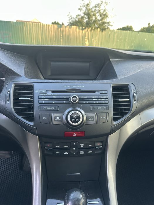 Honda Accord 8 2.4