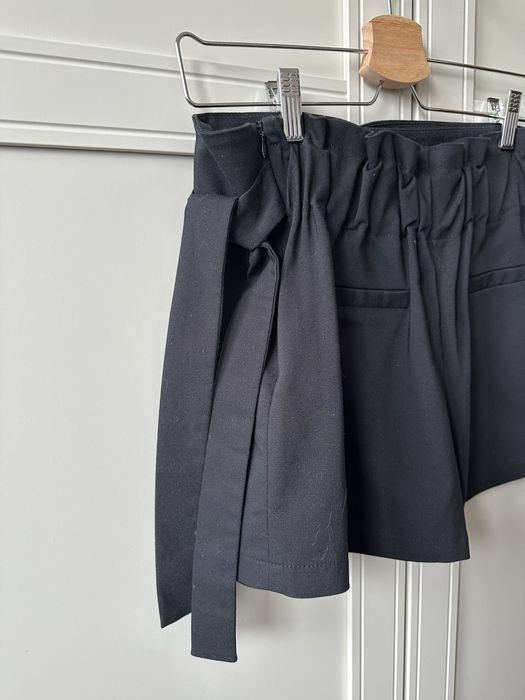 Spodniczko-spodenki damskie