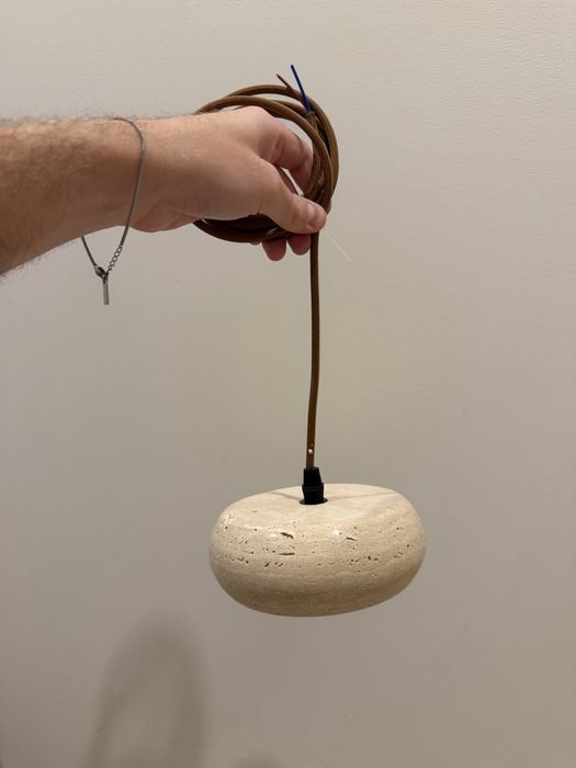 Lampa wisząca trawertynowa