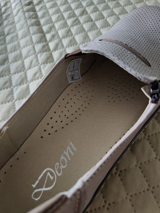 Buty damskie nowe 38