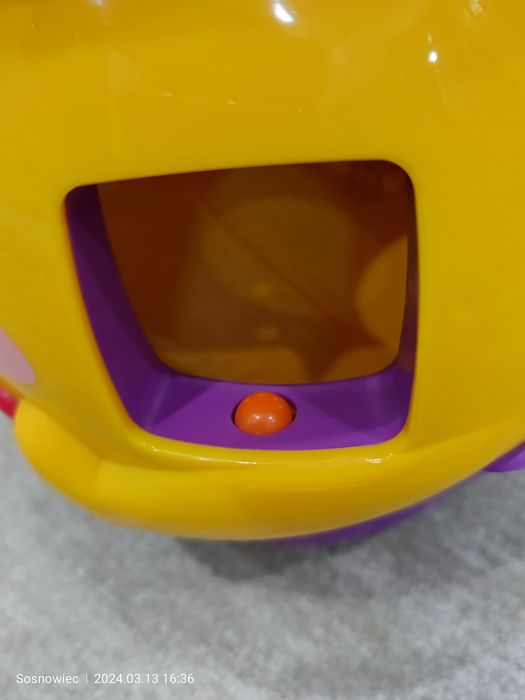 Sprzedam Garnuszek na klocuszek FISHER PRICE.