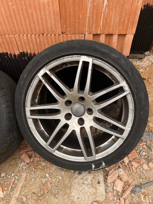 Audi A4 felgi 18 cali s-line