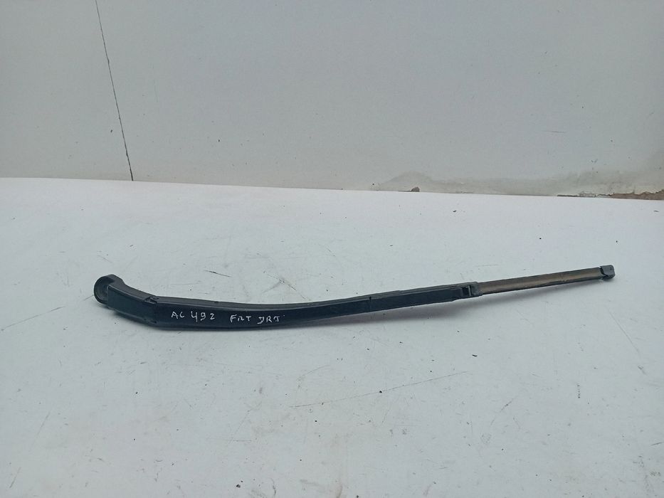 Haste / braço de escova limpa vidros frente direita HONDA Civic VIII H