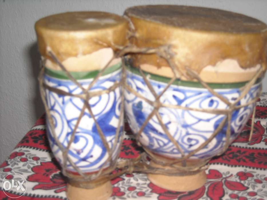 Djambé azul e branco