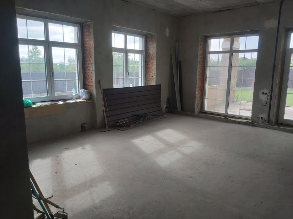 Продам дом Поле Чудес-1, 328м, 20 соток, гараж 144м, пгт М.Даниловка