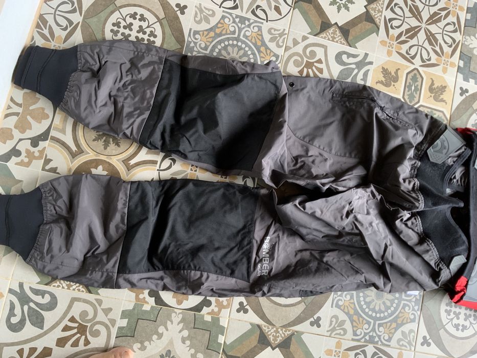 Fatos de inverno BOMBER GEAR  á prova de agua para canoagem