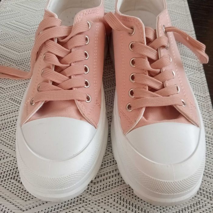 Buty dziewczęce jak nowe r.37