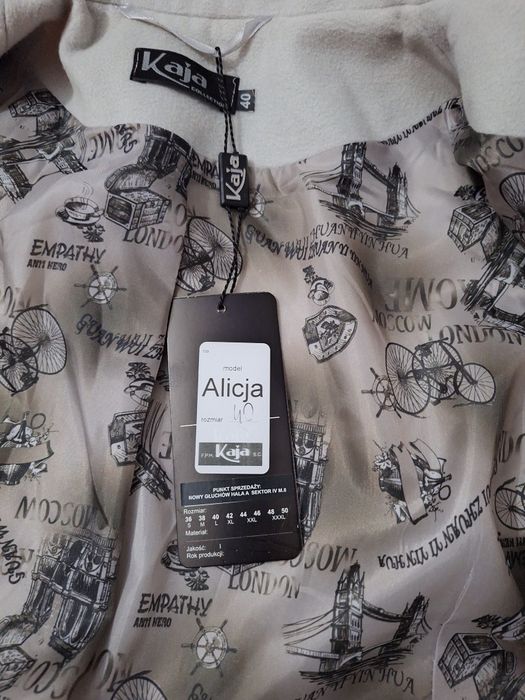 Płaszczyk wiosenny. Damski