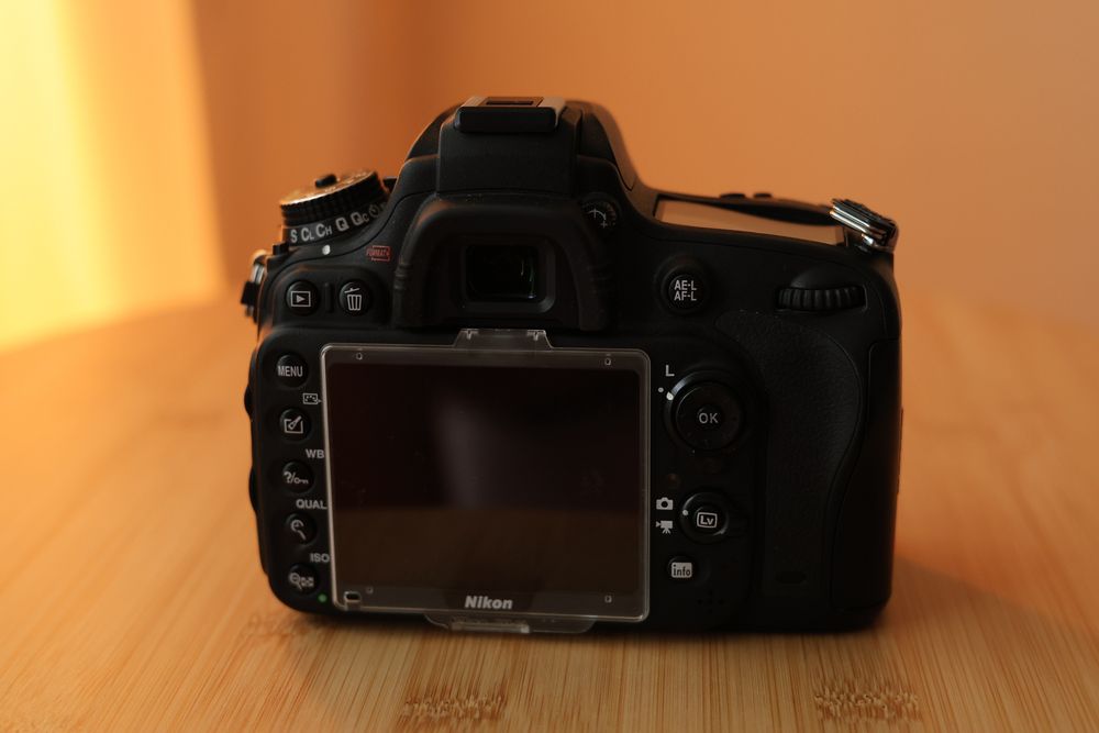 Nikon D610 + 24-70mm f/2.8 + 50mm f/1.8G