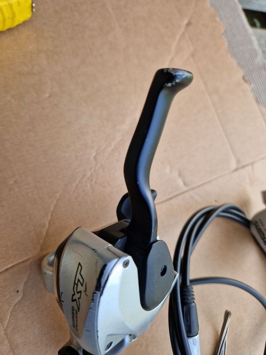 Klamkomanetki hamulce Shimano Deore XT ST-M765 BR-M765