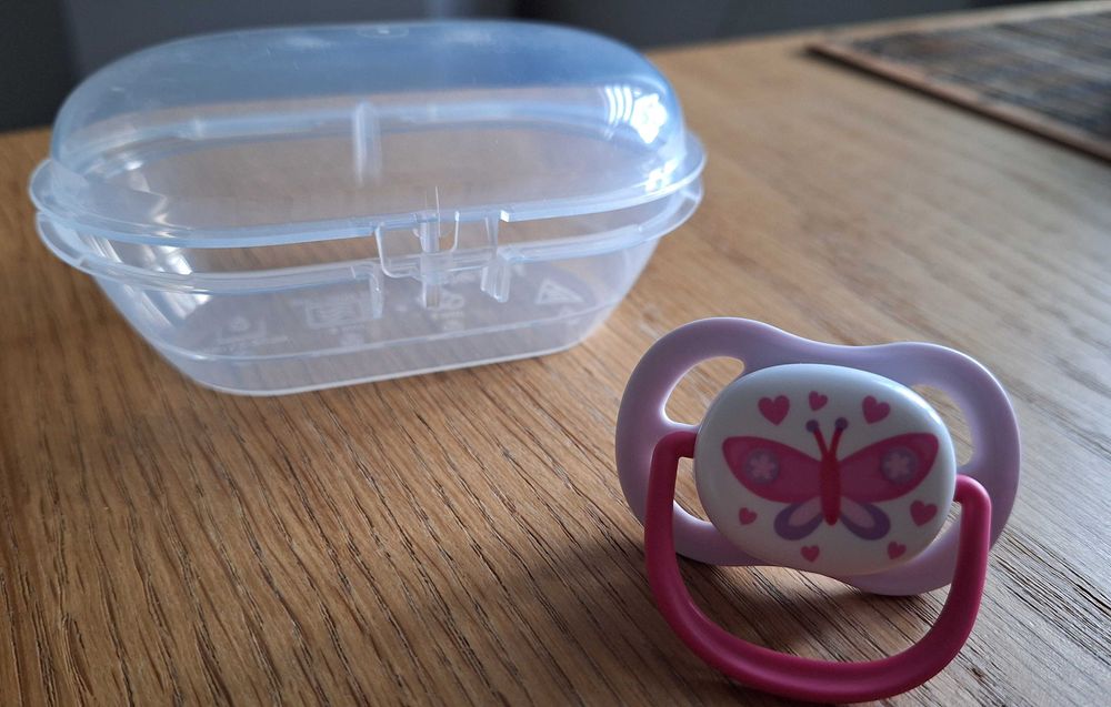 Smoczek Philips Avent 0-6m nowy