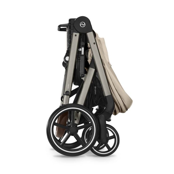 Conjunto Carrinho cybex quase nao usado