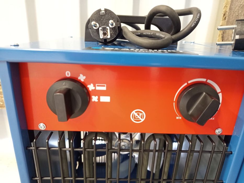 Nagrzewnica elektryczna  Blaupunkt IPX4 EH wynajem