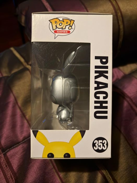 Funko Pop! Pikachu 25 anos aniversário