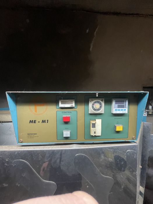 Maquina de enformar  meias