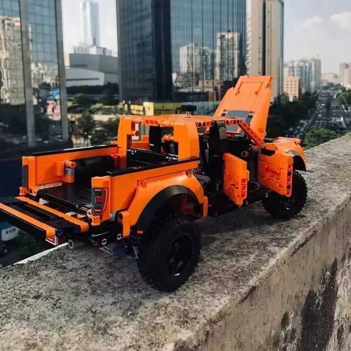 ‼️В КОРОБЦІ‼️Конструктор Ford Raptor F-150, Technic 42126 /двигуни