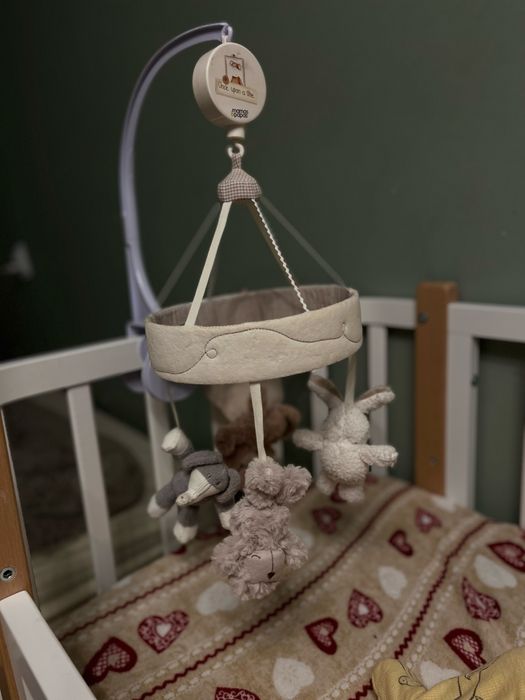 Мобіль іграшка  на кроватку