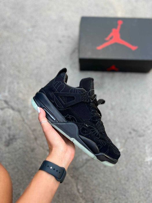 Мужские кроссовки Nike Jordan Retro 4 "Kaws Black" 40-46