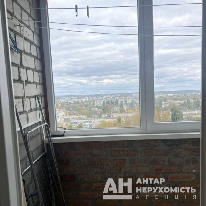 Продається  4-к квартира в Кропивницькому , р-н Ю. Коваленка (Велмарт)