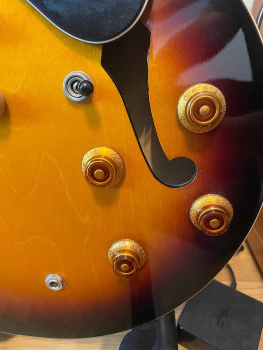 Guitarra Elétrica Epiphone ES-335 Vintage Sunburst