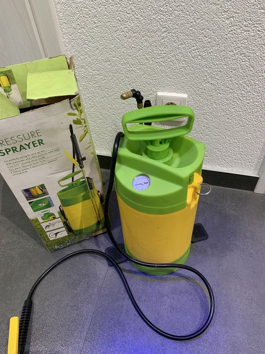 Profesjonalny opryskiwacz 5 l z Manometrem końcówki z mosiądzu