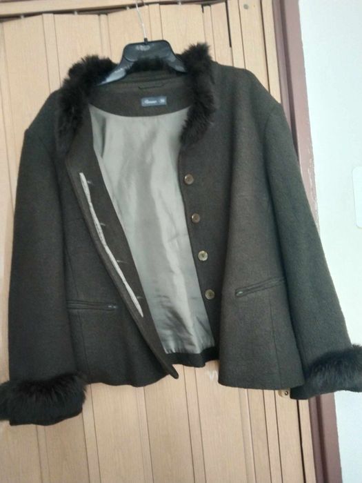 Płaszcz, r. 50 .