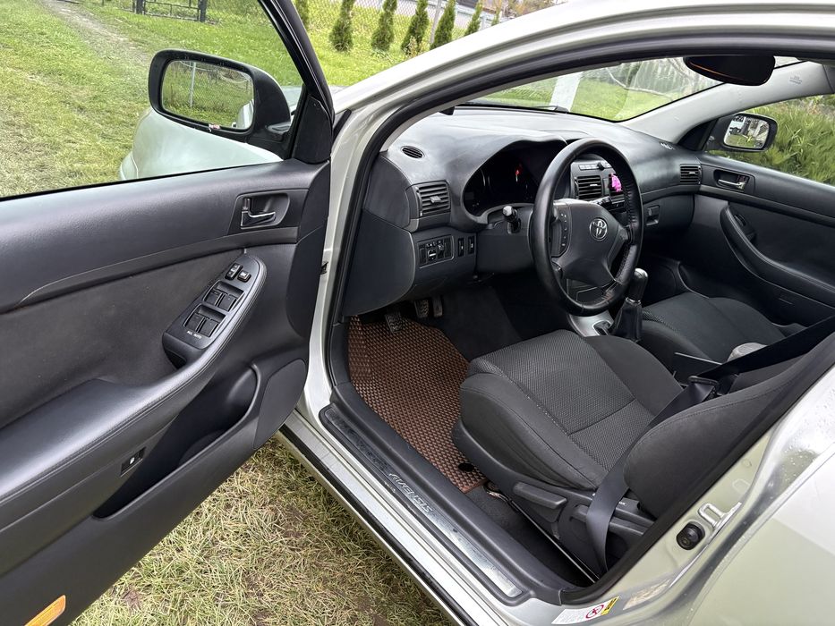 Продам машину…в хорошому стані.. детальніше телефонуйте