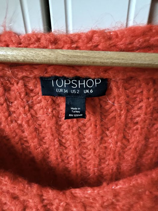 Czerwony sweterek Topshop