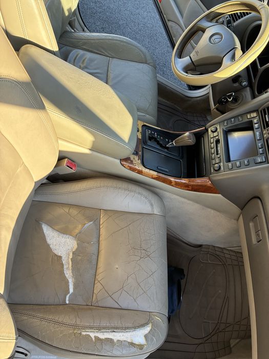 Lexus GS300, 1999