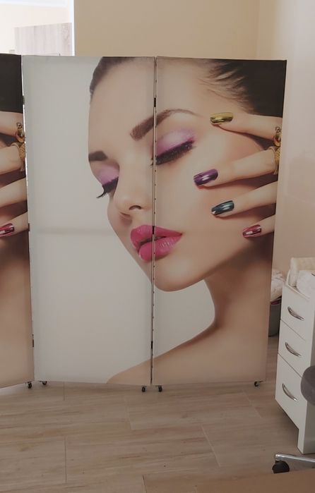 Duży parawan do salonu kosmetycznego  Nowy