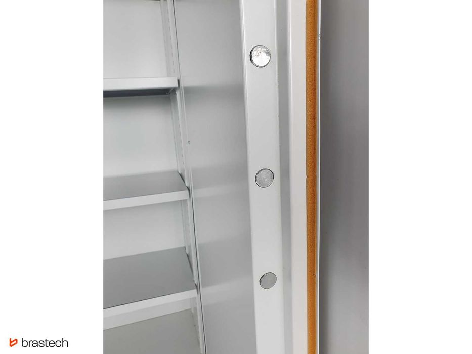 Szafa ognioodporna 195 cm x 120 cm x 52 cm Poleasingowa