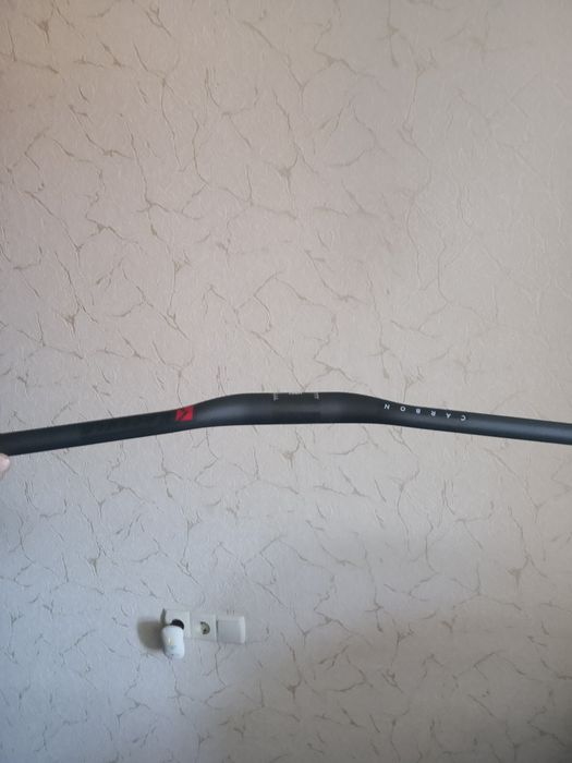 Новий легкий 136 грам карбоновий руль 580,660,700,720,740,760мм