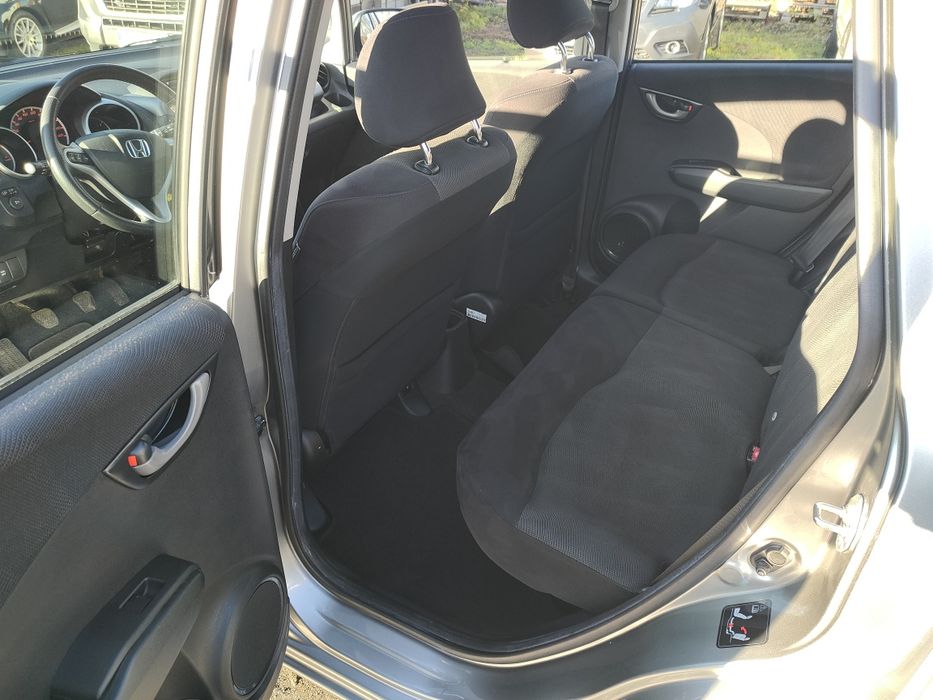 Honda Jazz 1.4 Benzyna 100KM Klimatronic, Alufelgi, Niski Przebieg