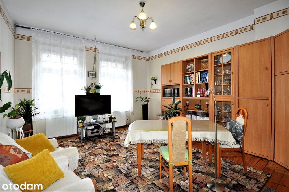 Atrakcyjna cenowo oferta jako inwestycja jak i też na własne cele.