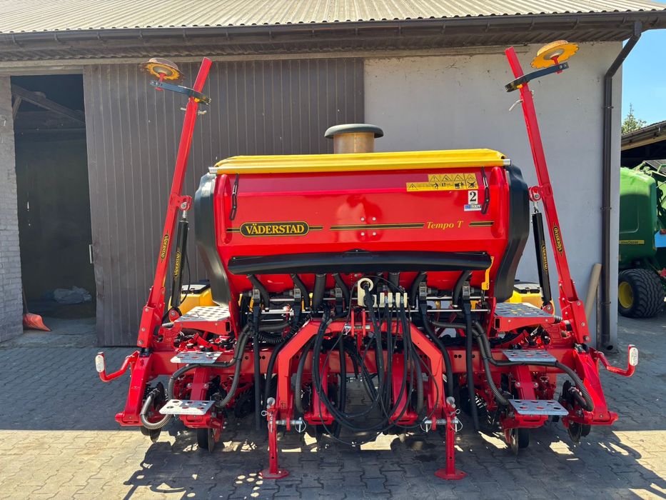 Siewnik punktowy Vaderstad Tempo T 6, jak Nowy, przebieg 6ha,