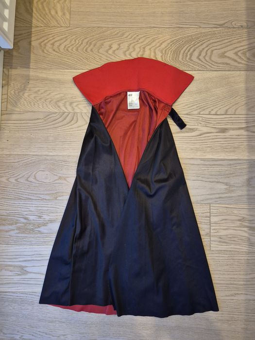 Peleryna wampira na bal przebierańców H&M 104/116