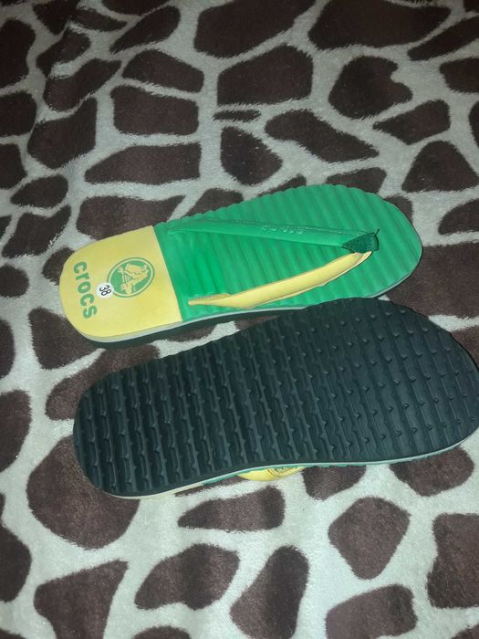 Вьетнамки Crocs. р.38