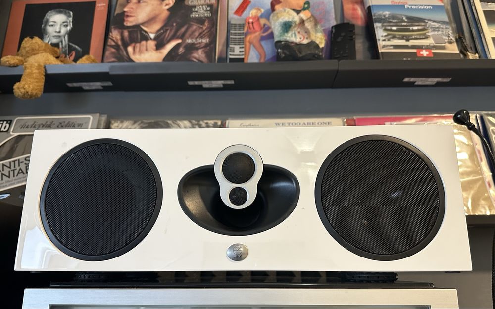 Linn Majik 112 - coluna central de referência