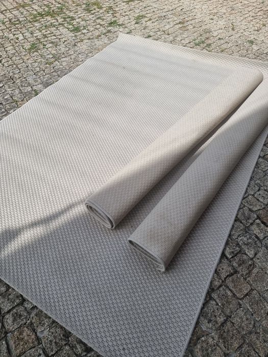Vendo 3 carpetes 160x230