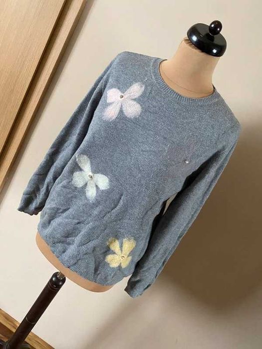 Finery szary sweter kwiaty modal wiskoza floral m l wiosna 38 40