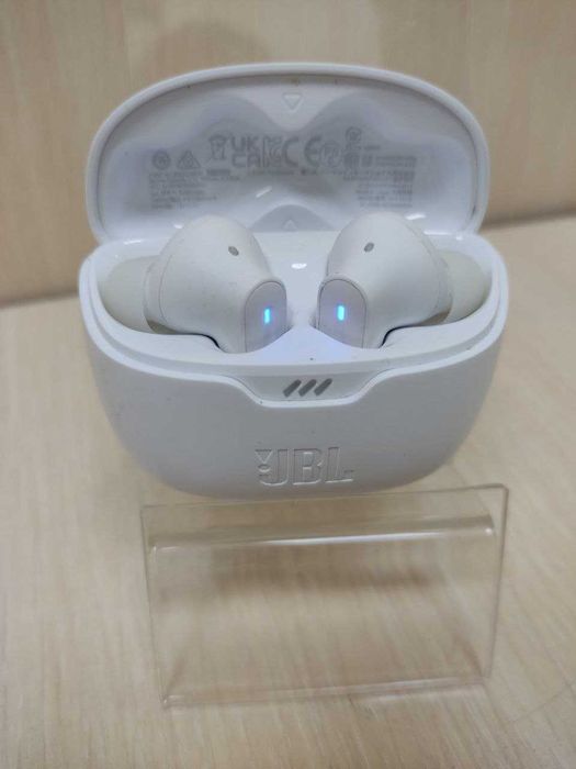 Навушники JBL Tune Beam